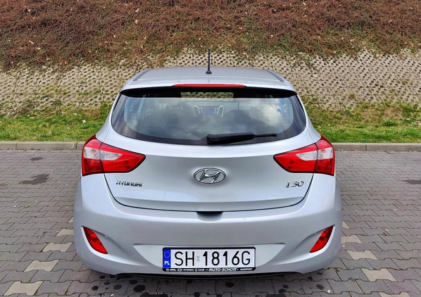 Hyundai I30 cena 37900 przebieg: 113756, rok produkcji 2015 z Węgorzyno małe 742
